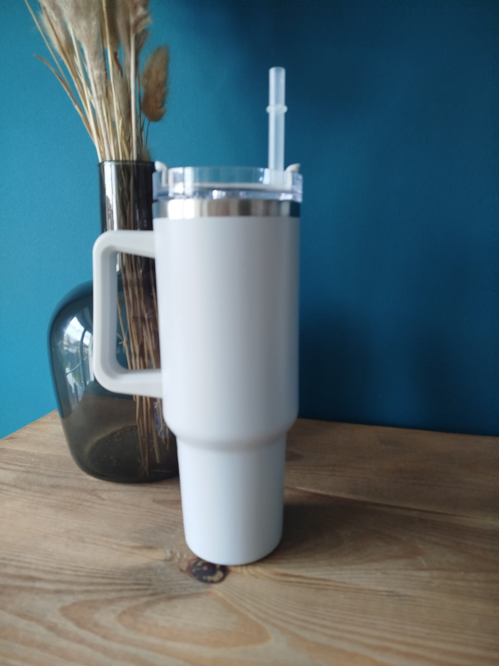 Gourde isotherme avec paille